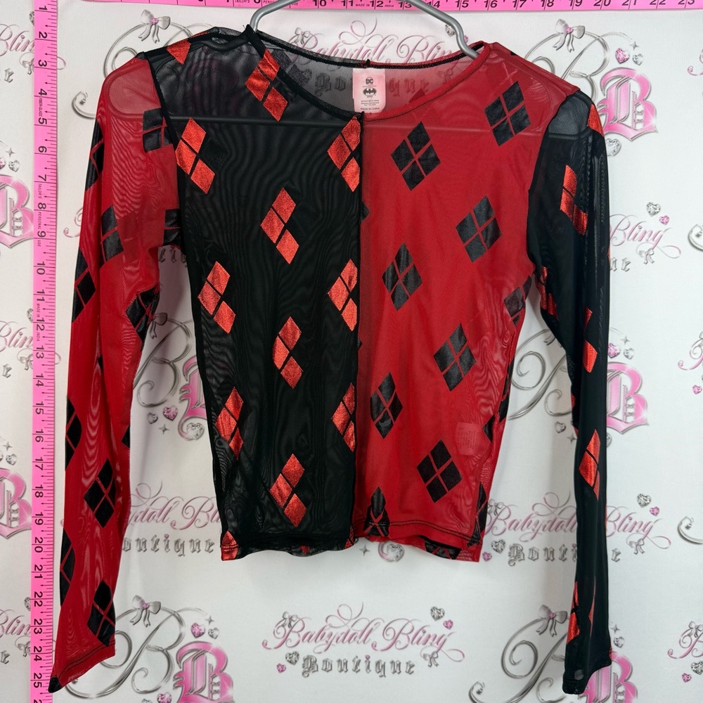 DC Harley Quinn Batman Red & Black Diamond-Print Mesh Long Sleeve Top